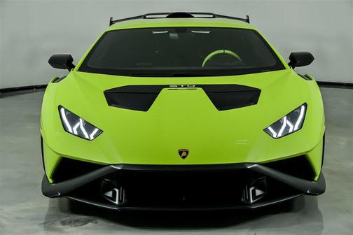 2023 Lamborghini Huracan STO Coupe
