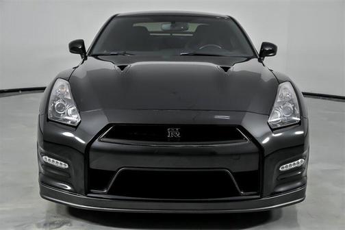 2013 Nissan GT-R Black Edition
