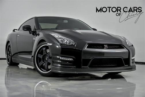2013 Nissan GT-R Black Edition