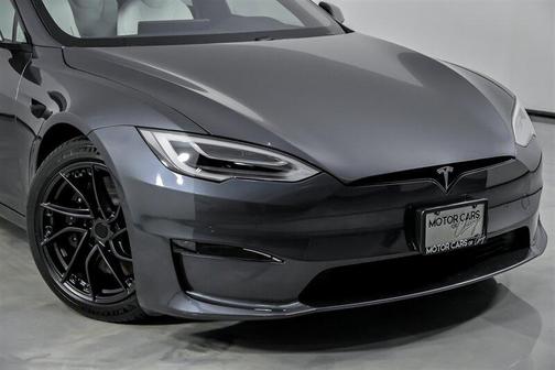 2021 Tesla Model S Plaid