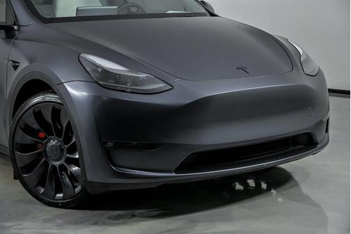 2023 Tesla Model Y Performance Dual Motor All-Wheel Drive