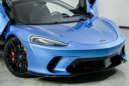 2022 McLaren GT Coupe