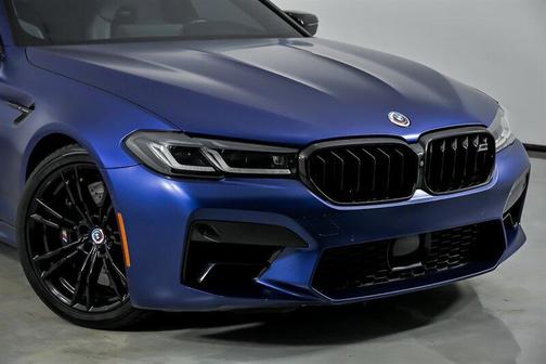 Marina Bay Blue Metallic 2023 BMW M5 Competition