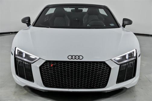 2018 Audi R8 5.2 V10 plus