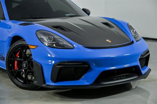 2025 Porsche 718 Cayman GT4 RS