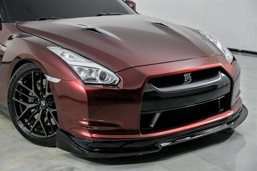 2010 Nissan GT-R Premium