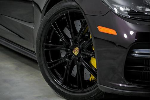2019 Porsche Panamera Turbo