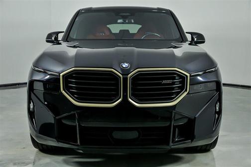 2023 BMW XM 