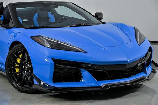 Rapid Blue 2025 Chevrolet Corvette Z06
