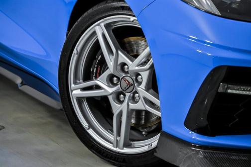 Rapid Blue 2022 Chevrolet Corvette Stingray w/2LT