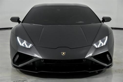 2021 Lamborghini Huracan EVO Coupe