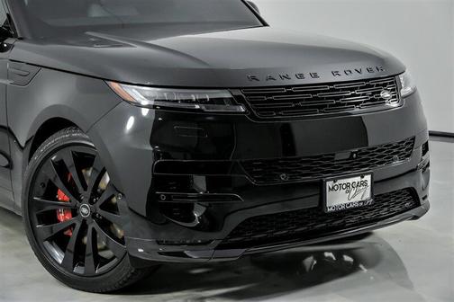 2025 Land Rover Range Rover Sport SE