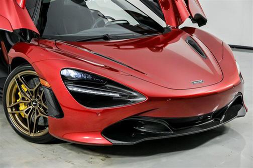 2019 McLaren 720S Base