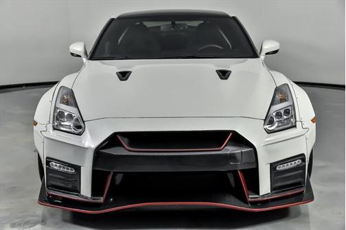 2015 Nissan GT-R Black Edition