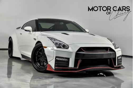 2015 Nissan GT-R Black Edition