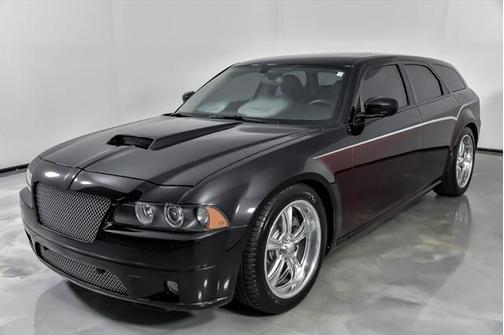 2005 Dodge Magnum RT