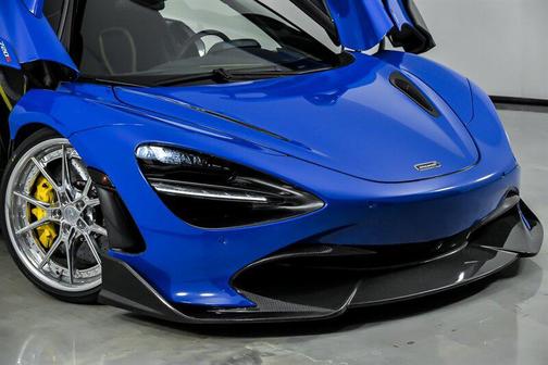 Paris Blue 2018 McLaren 720S Performance