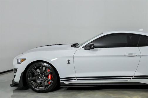 Oxford White 2022 Ford Shelby GT500 Base