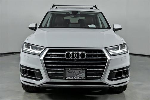 2019 Audi Q7 55 Prestige