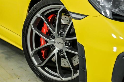 2020 Porsche 718 Cayman GT4