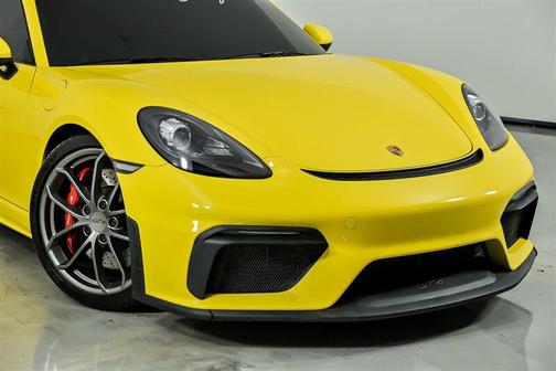 2020 Porsche 718 Cayman GT4