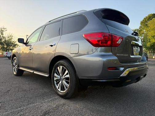 2020 Nissan Pathfinder S 4WD