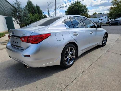 2017 INFINITI Q50 3.0t Signature Edition
