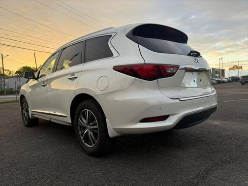 2017 INFINITI QX60 Base