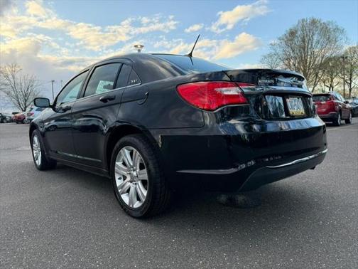 2012 Chrysler 200 LX