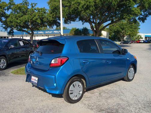 2024 Mitsubishi Mirage ES