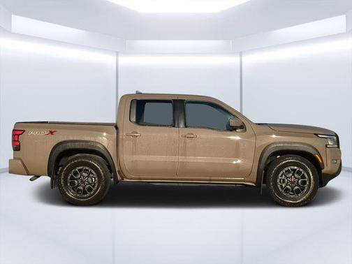 2024 Nissan Frontier PRO-X