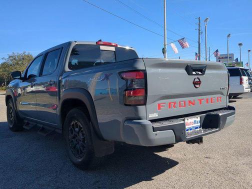 2023 Nissan Frontier PRO-X