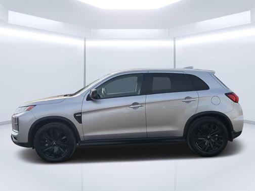 Alloy Silver Metallic 2025 Mitsubishi Outlander Sport 2.0 LE