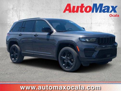 2022 Jeep Grand Cherokee Altitude