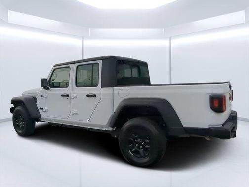 2024 Jeep Gladiator Sport