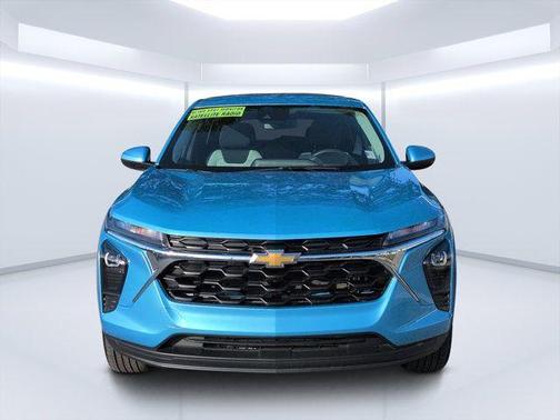 Marina Blue 2025 Chevrolet Trax LS