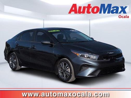 Gravity Gray 2024 Kia Forte LXS