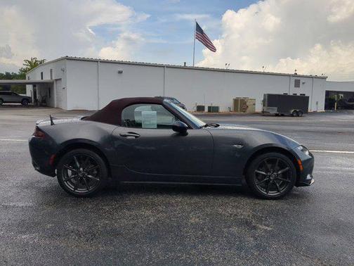 2018 Mazda MX-5 Miata Club