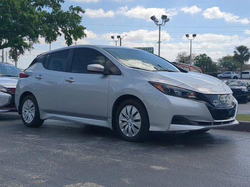 2023 Nissan Leaf S