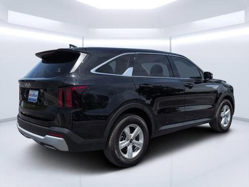 Ebony Black 2024 Kia Sorento LX