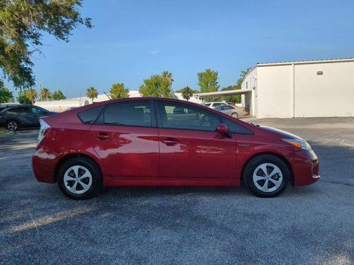 2014 Toyota Prius Three