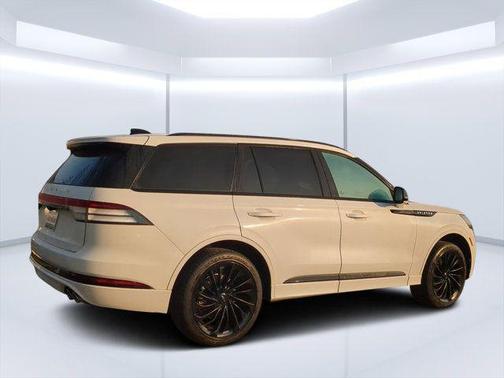 PRISTINE WHITE MET 3C 2025 Lincoln Aviator Reserve AWD