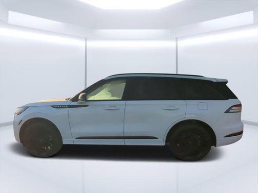 PRISTINE WHITE MET 3C 2025 Lincoln Aviator Reserve AWD