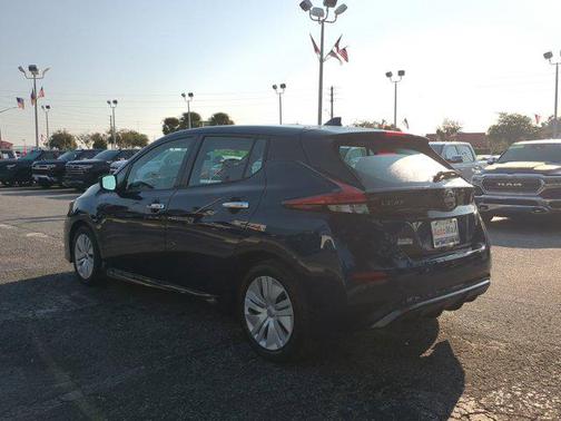 2023 Nissan Leaf S
