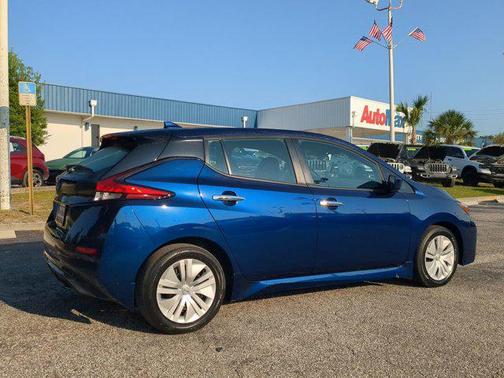 2023 Nissan Leaf S