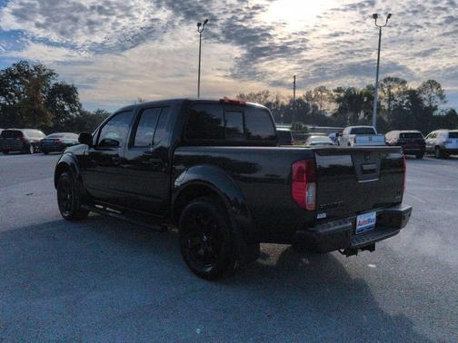 Magnetic Black 2019 Nissan Frontier SV