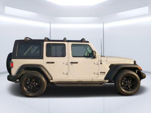 Bright White Clearcoat 2022 Jeep Wrangler Unlimited Sport Altitude