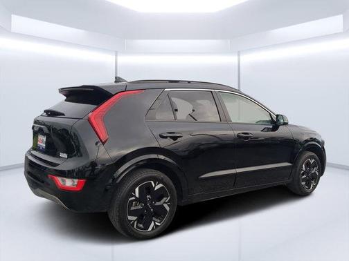 2023 Kia Niro EV Wind