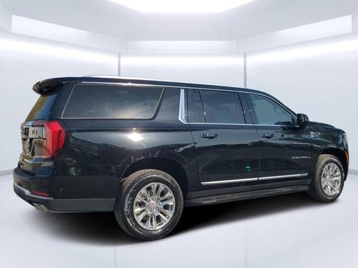 Onyx Black 2025 GMC Yukon XL Denali