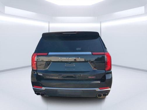 Onyx Black 2025 GMC Yukon XL Denali